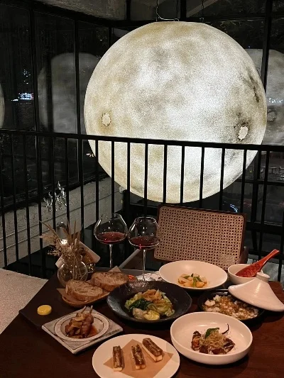 阿尔忒弥斯料理-月光下的味蕾盛宴